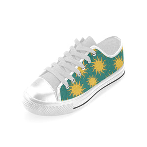 Sun green background Men's Low Top Shoes White