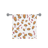 peanuts pattern background Bath Towel
