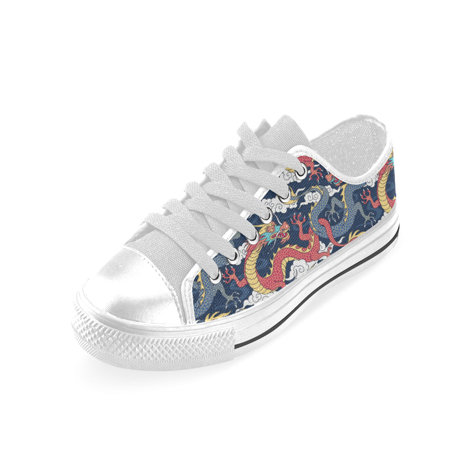 Blue red dragon cloud pattern Men's Low Top Canvas Shoes White