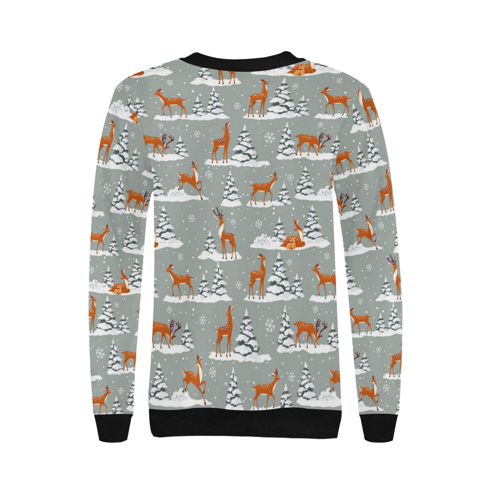 Beautiful deers Winter Christmas Women's Crew Neck Sweatshirt