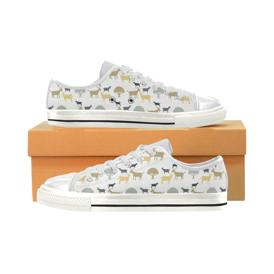 Silhouettes of goat and tree pattern Women's Low Top Canvas Shoes White