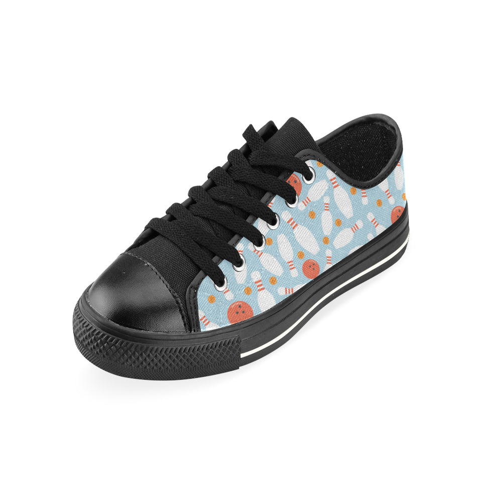 Bowling ball bowling pins blue blackground Men's Low Top Canvas Shoes Black