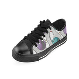 Bowling ball and pin gray background Men's Low Top Canvas Shoes Black
