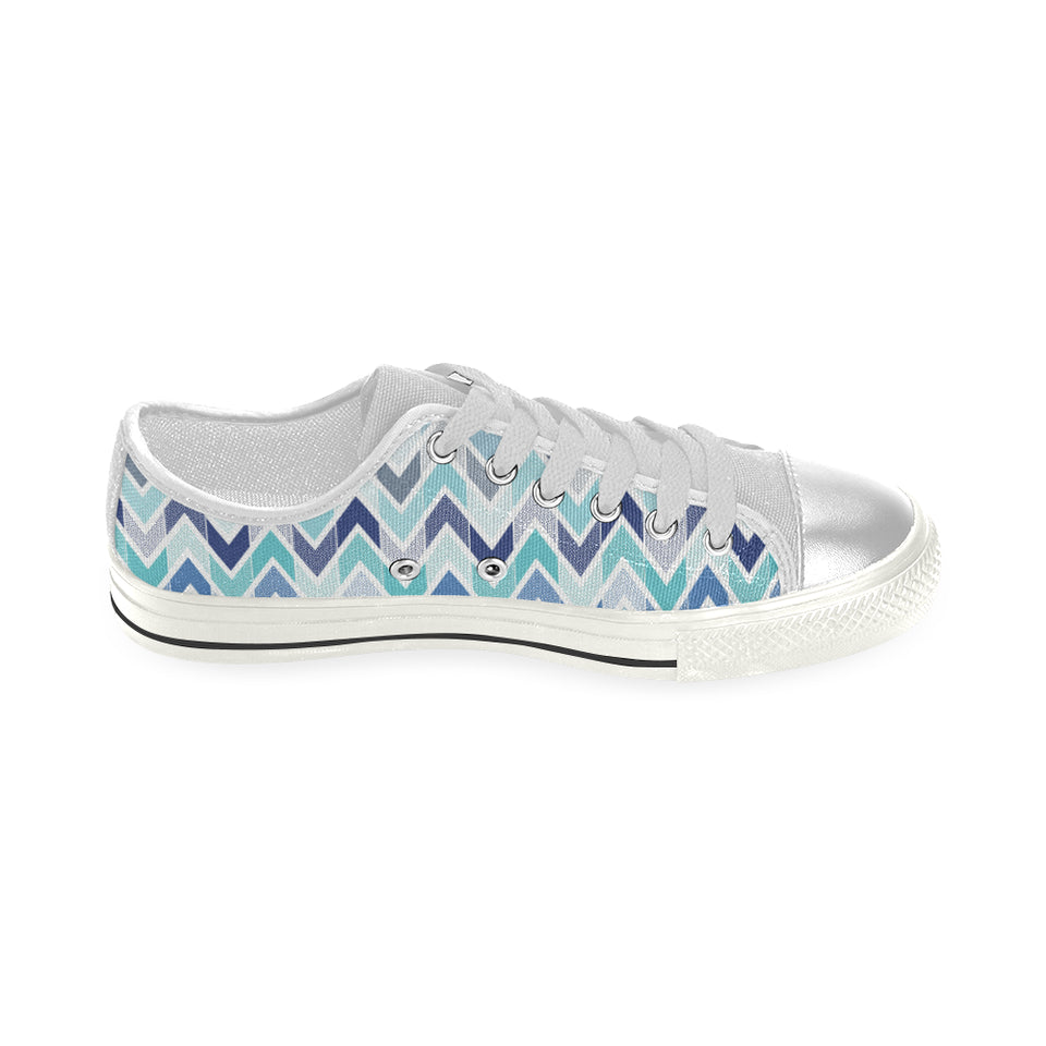 zigzag  chevron blue pattern Women's Low Top Canvas Shoes White
