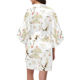 Beautiful Japanese cranes pattern Women's Short Kimono Robe