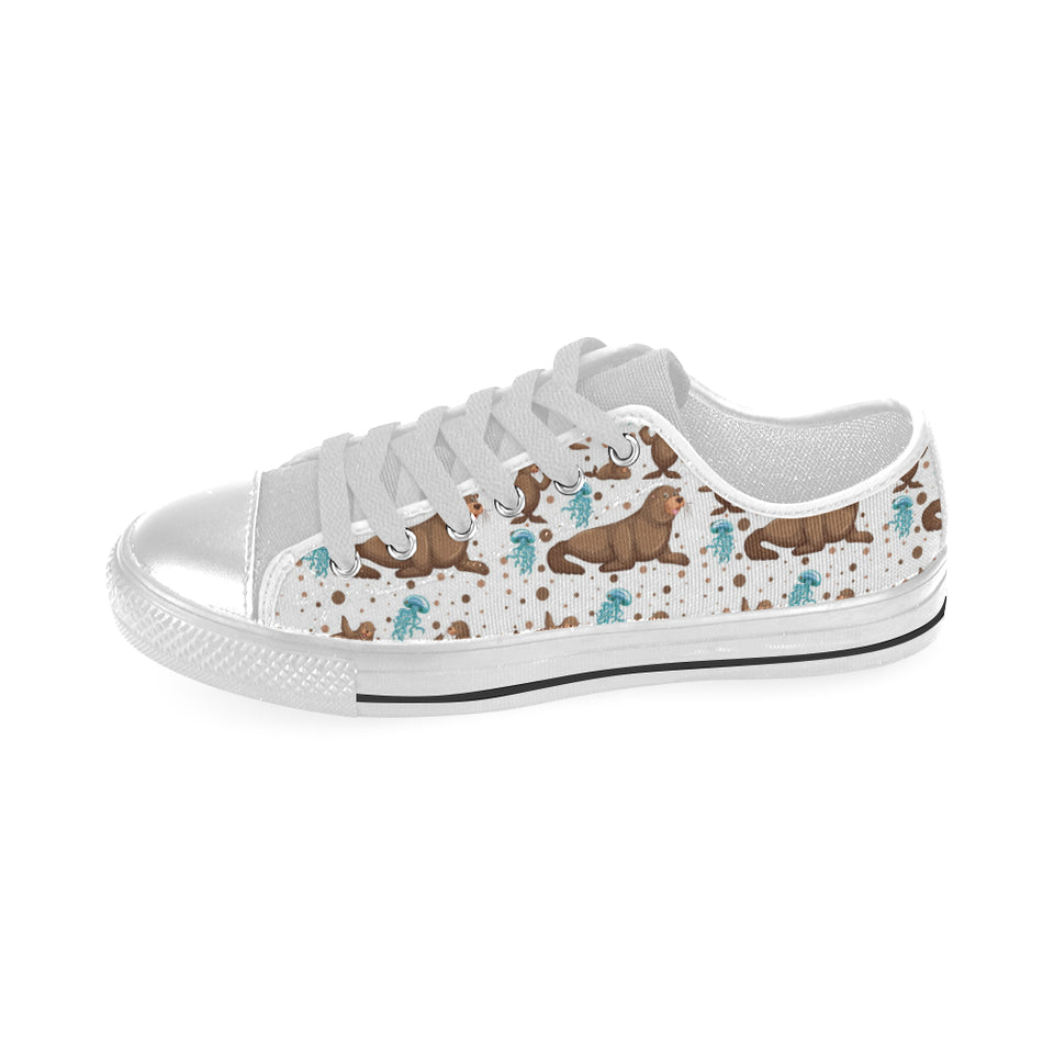 sea lion Seals jellyfish pattern Men's Low Top Shoes White
