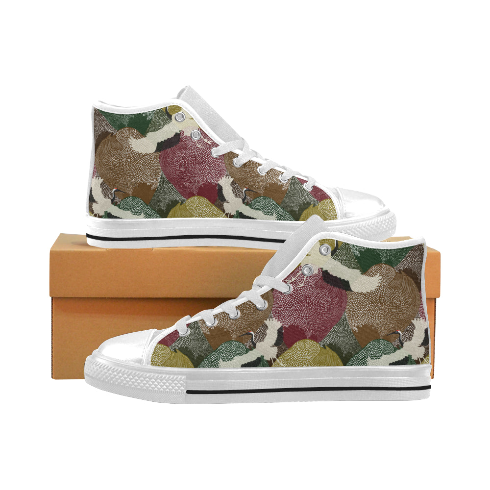 Japanese cranes flying forest dot pattern Men's High Top Canvas Shoes White