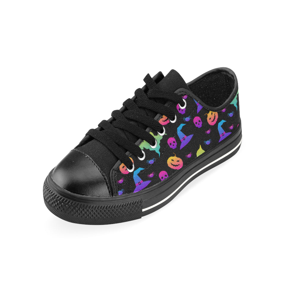 Colorful halloween background Men's Low Top Canvas Shoes Black