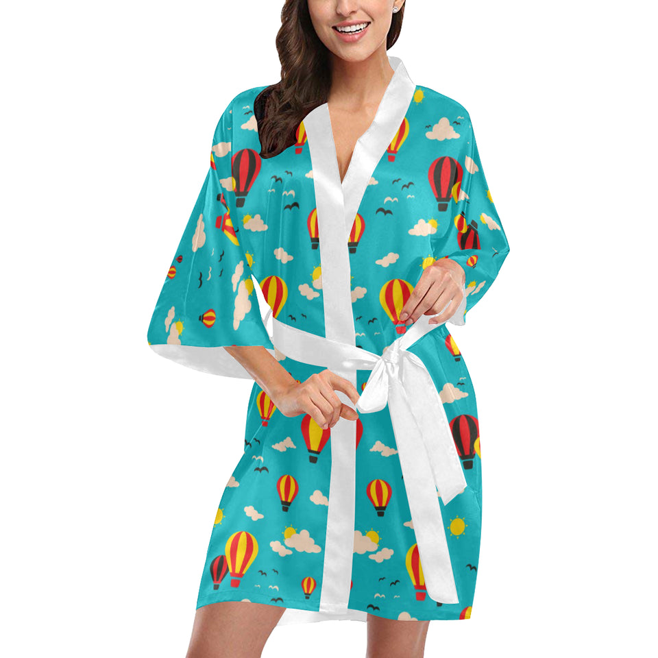 Hot Air Balloon Sky Pattern Women's Short Kimono Robe