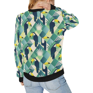 Toucan tropical leaves design pattern Women's Crew Neck Sweatshirt