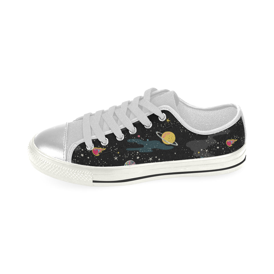 space pattern Women's Low Top Canvas Shoes White