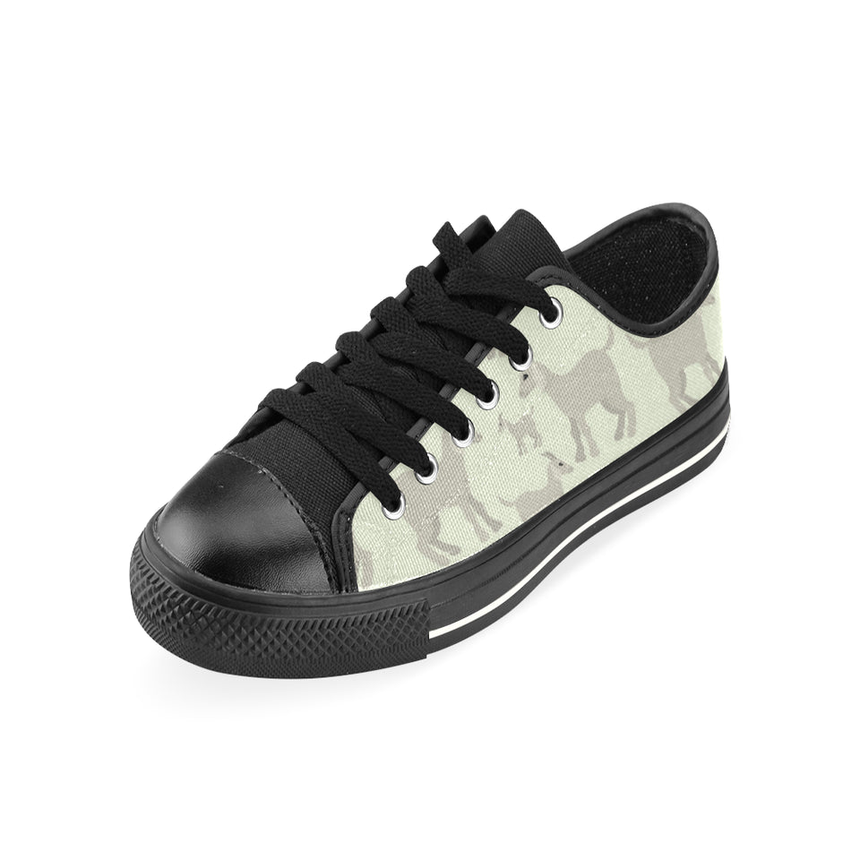 Little young goat pattern Men's Low Top Canvas Shoes Black