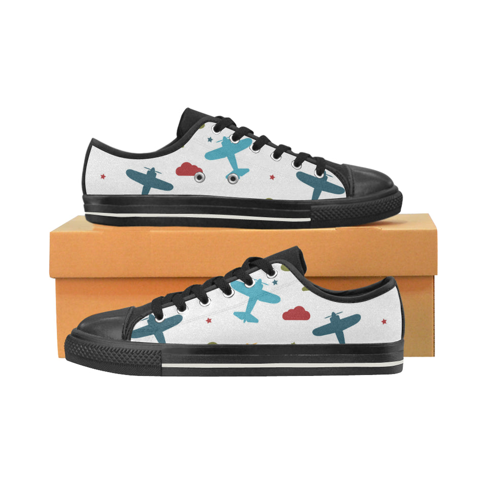 Airplane star cloud colorful Men's Low Top Canvas Shoes Black