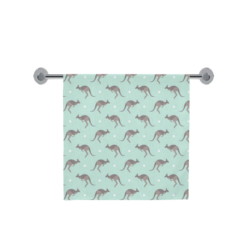 Kangaroo pattern background Bath Towel