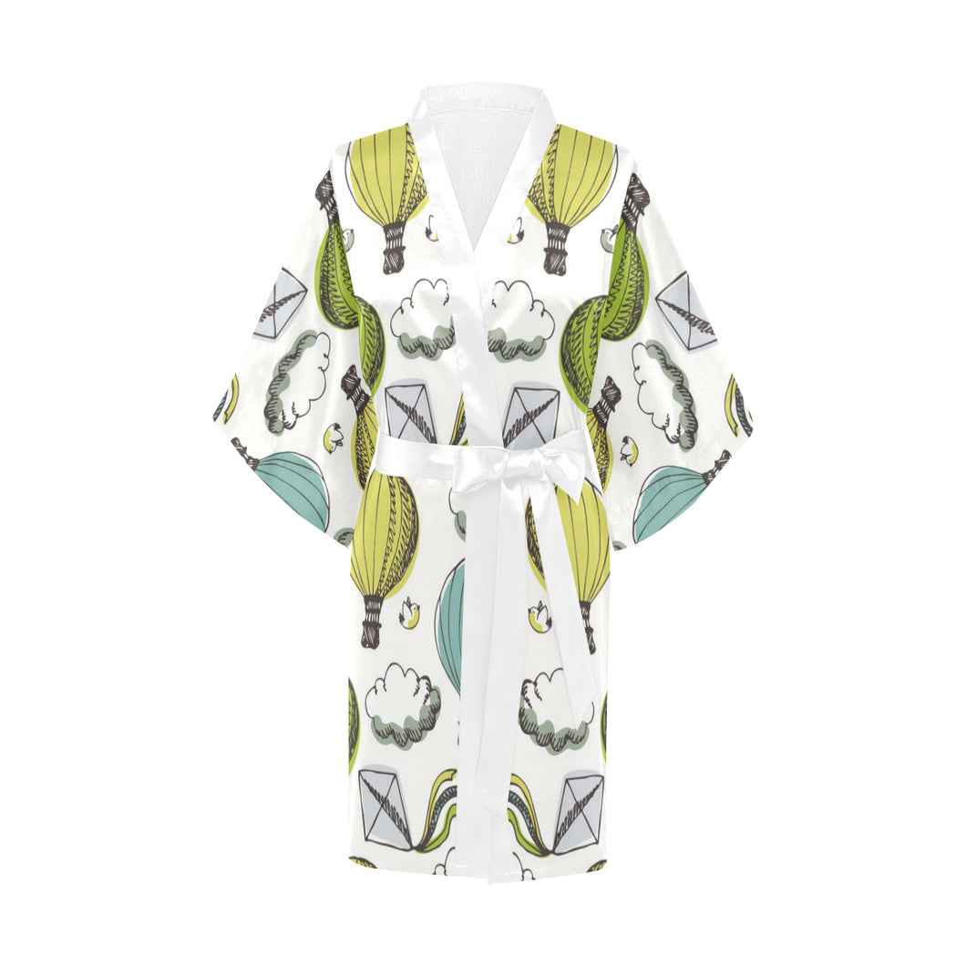 Hot Air Balloon Bird Cloud Pattern Women's Short Kimono Robe