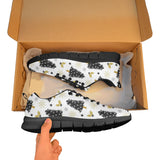 Christmas tree holly snow star pattern Men's Sneaker Shoes