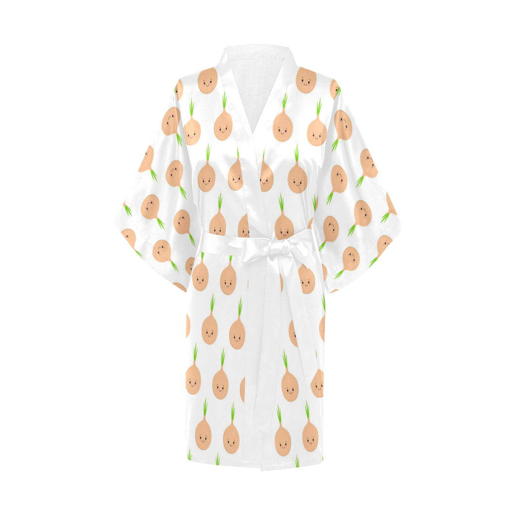 cute onions smiling faces Women's Short Kimono Robe