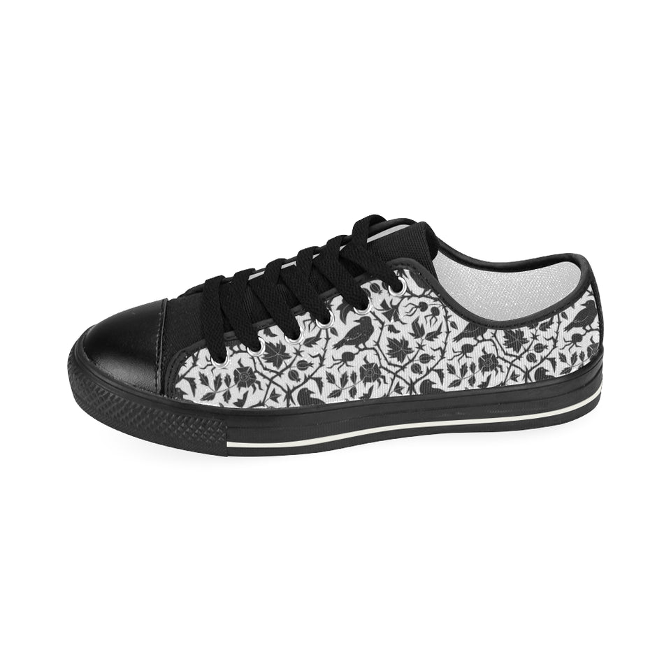 Crow dark floral pattern Women's Low Top Canvas Shoes Black
