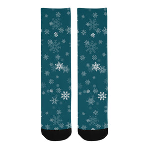 Snowflake pattern dark background Crew Socks