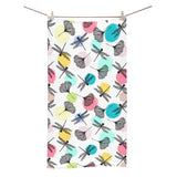 Dragonflies ginkgo leaves pattern Bath Towel