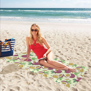 Paassion fruit pattern Beach Towel