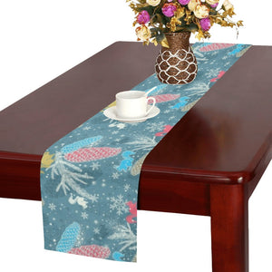 Squirrel Pattern Print Design 01 Table Runner