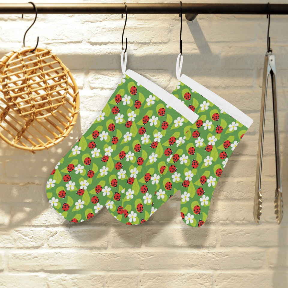 Ladybug Pattern Print Design 01 Heat Resistant Oven Mitts