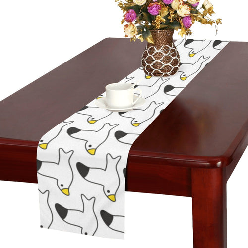 Seagull Pattern Print Design 05 Table Runner