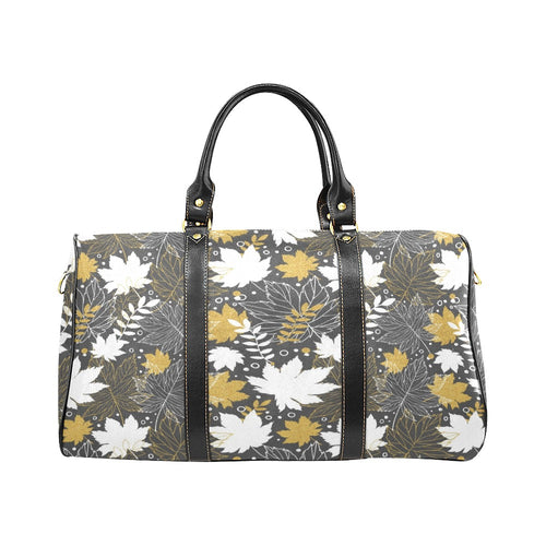 Beautiful gold autumn maple leaf pattern Travel Bag