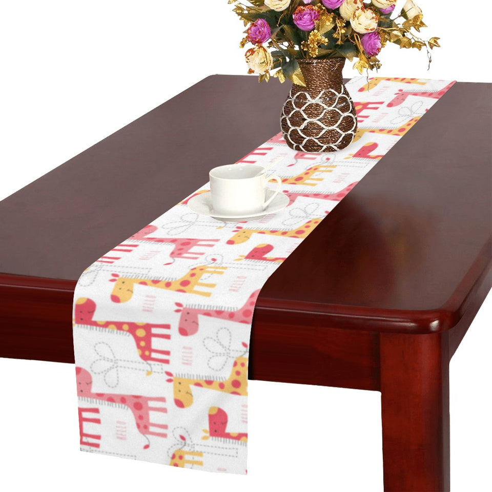 Giraffe Pattern Print Design 03 Table Runner