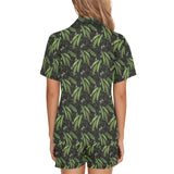 Green Peas Pattern Print Design 02 Women's V-Neck Short Pajama Set