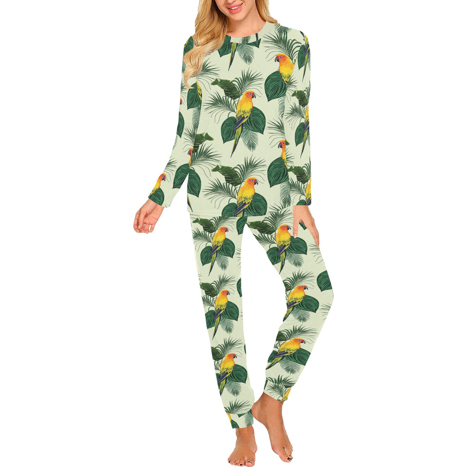 Beautiful parrot palm leaves pattern Women's All Over Print Pajama Set
