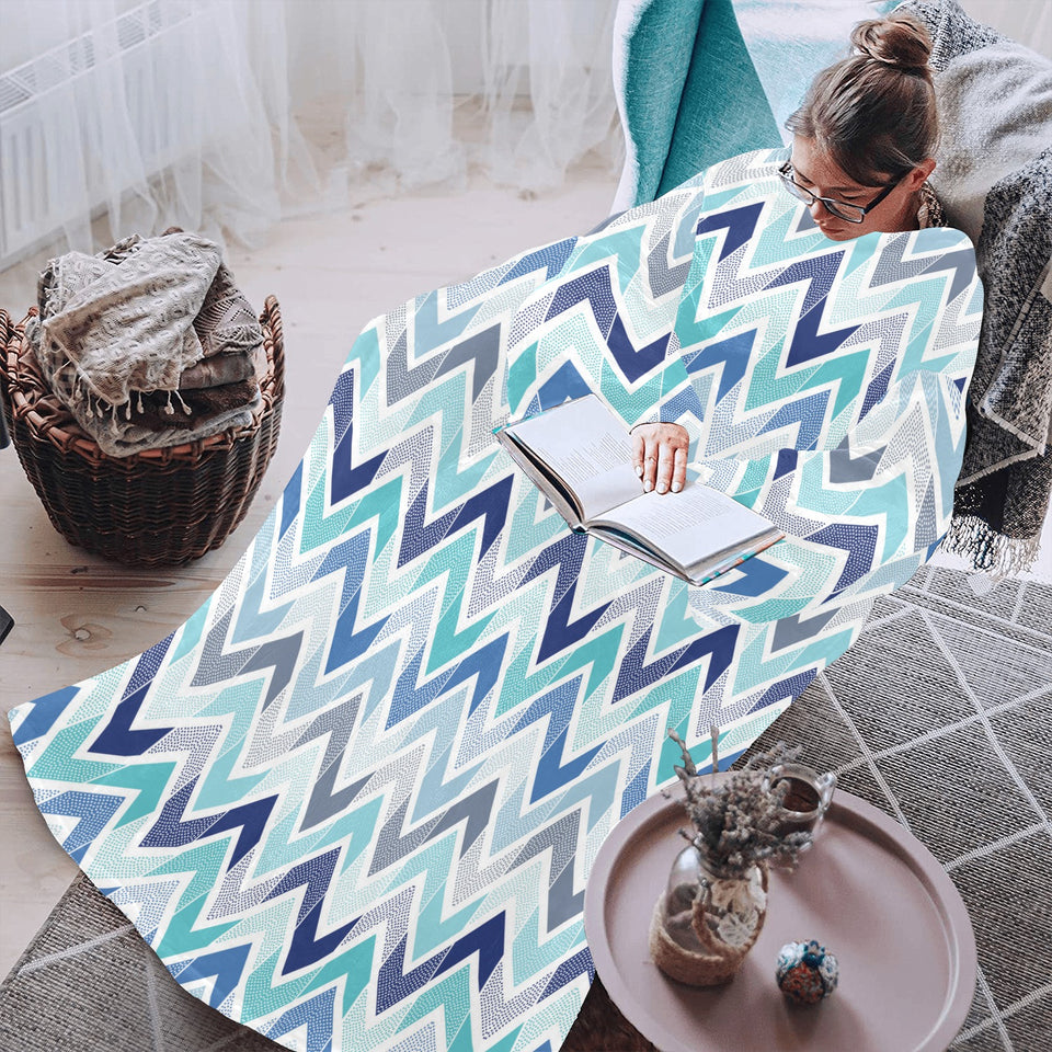 zigzag chevron blue pattern Blanket Robe with Sleeves