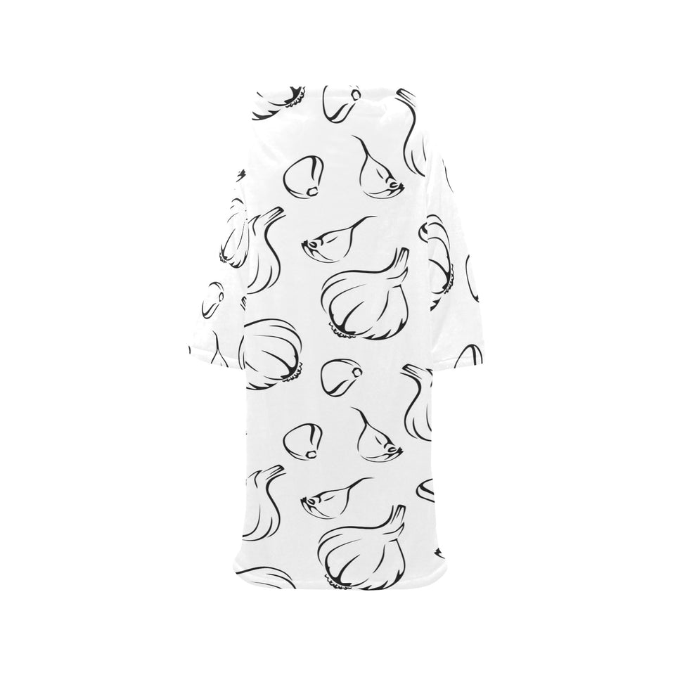 Garlic pattern black white Blanket Robe with Sleeves