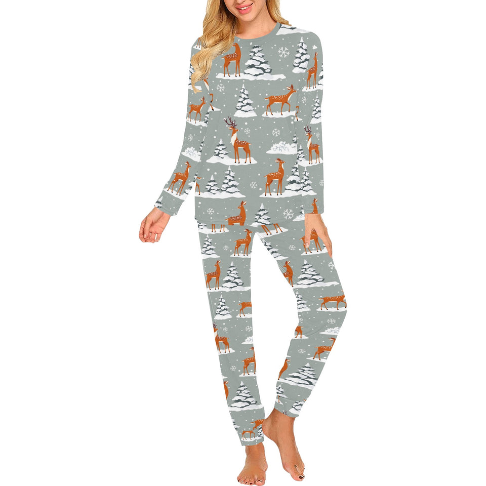 Beautiful deers Winter Christmas Women's All Over Print Pajama Set