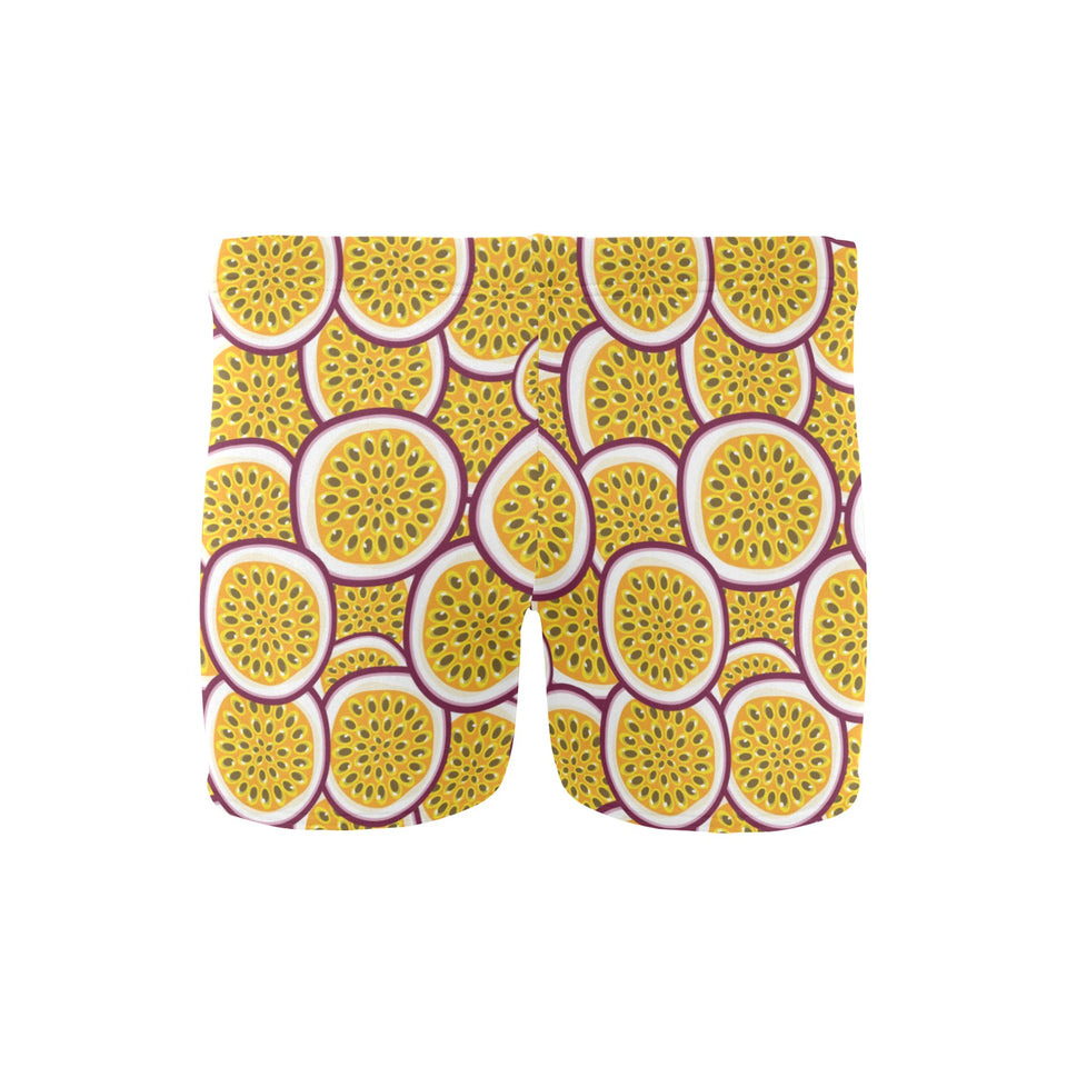 Passion fruits slice pattern Men's Swimming Trunks