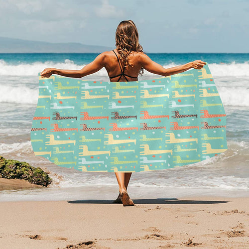 Giraffe Pattern Print Design 01 Beach Towel
