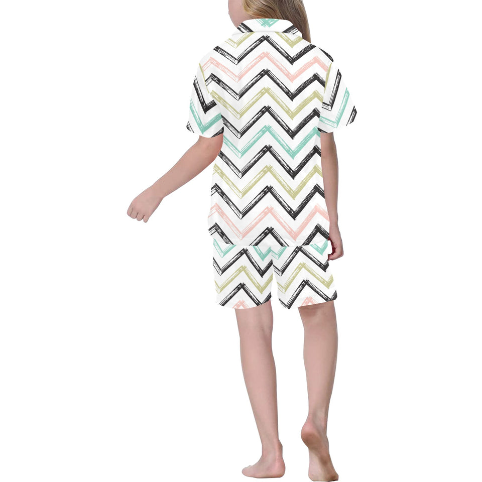 zigzag  chevron paint pattern Kids' Boys' Girls' V-Neck Short Pajama Set