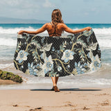 Japanese crane ornament elements Beach Towel