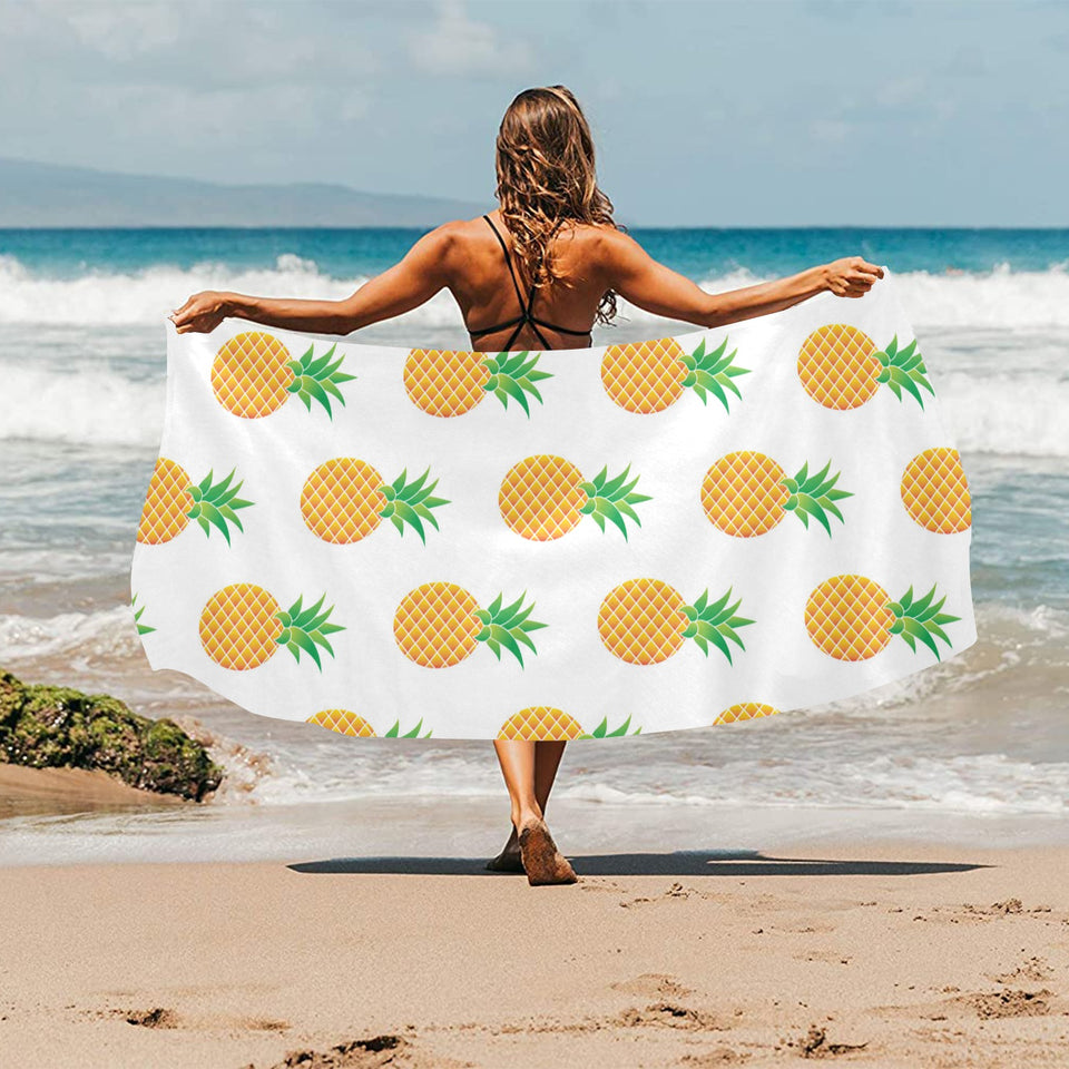 Pineapples pattern Beach Towel