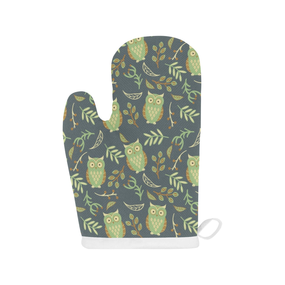 Cute owls leaves pattern Heat Resistant Oven Mitts