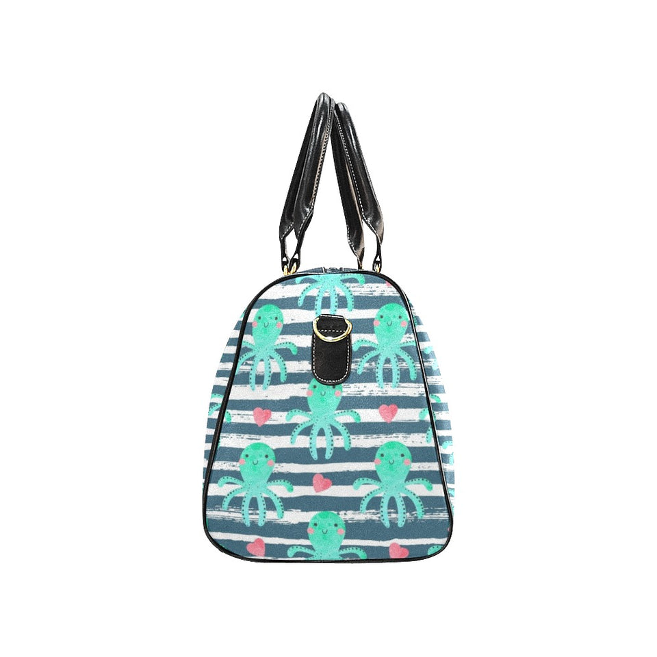 Cute octopuses heart striped background Travel Bag