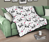Hand Drawn Faces Of Pandas Pattern Premium Quilt