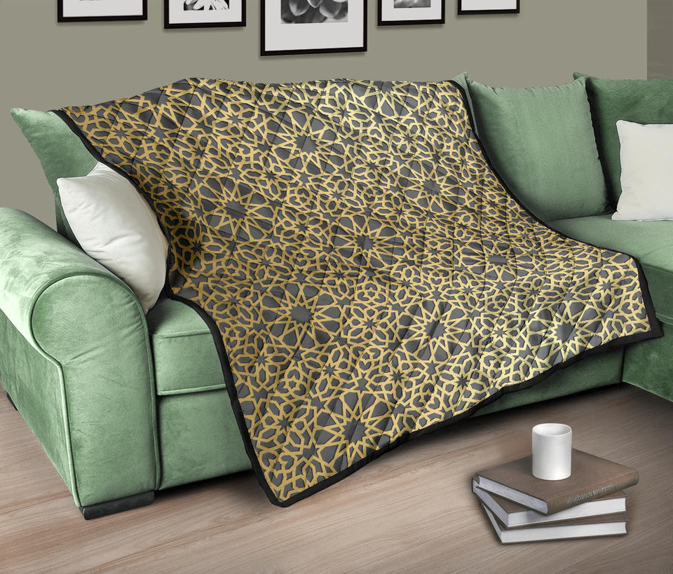 Arabic Star Gold Pattern Premium Quilt