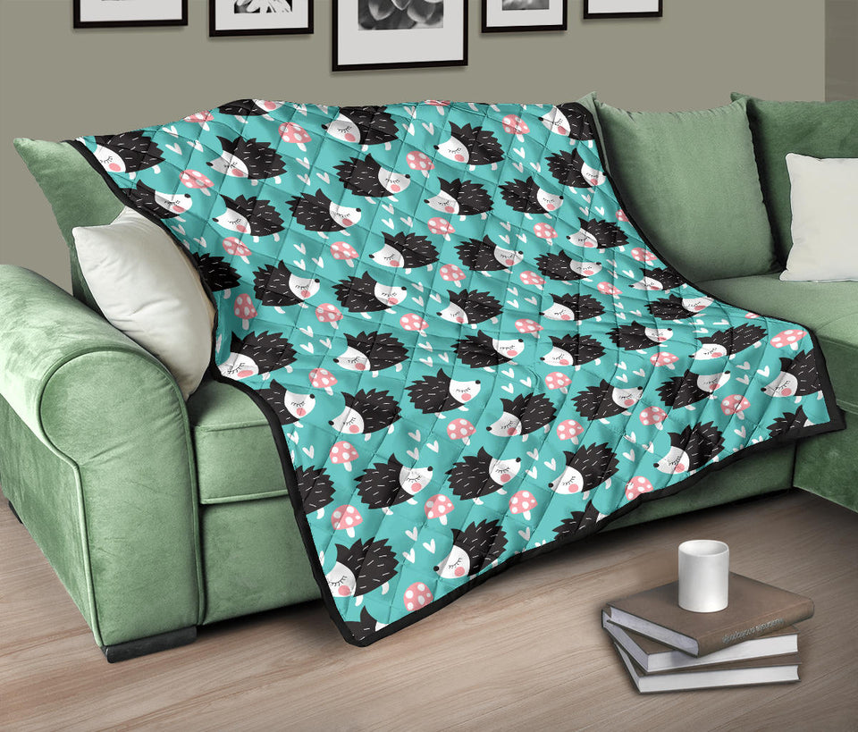 Hedgehog Pattern Print Design 03 Premium Quilt
