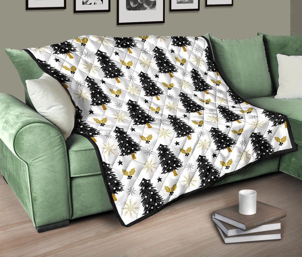 Christmas Tree Holly Snow Star Pattern Premium Quilt
