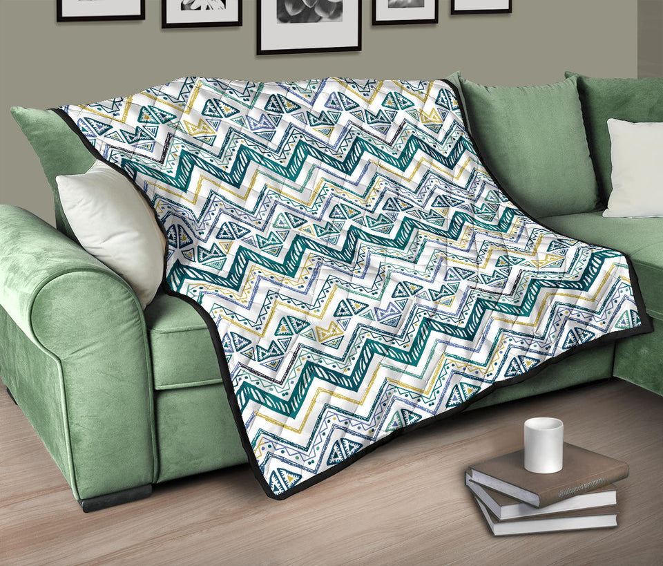 Zigzag  Chevron Paint Design Pattern Premium Quilt