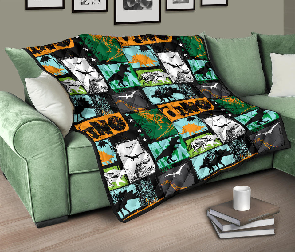 Dinosaurs Print Pattern Premium Quilt