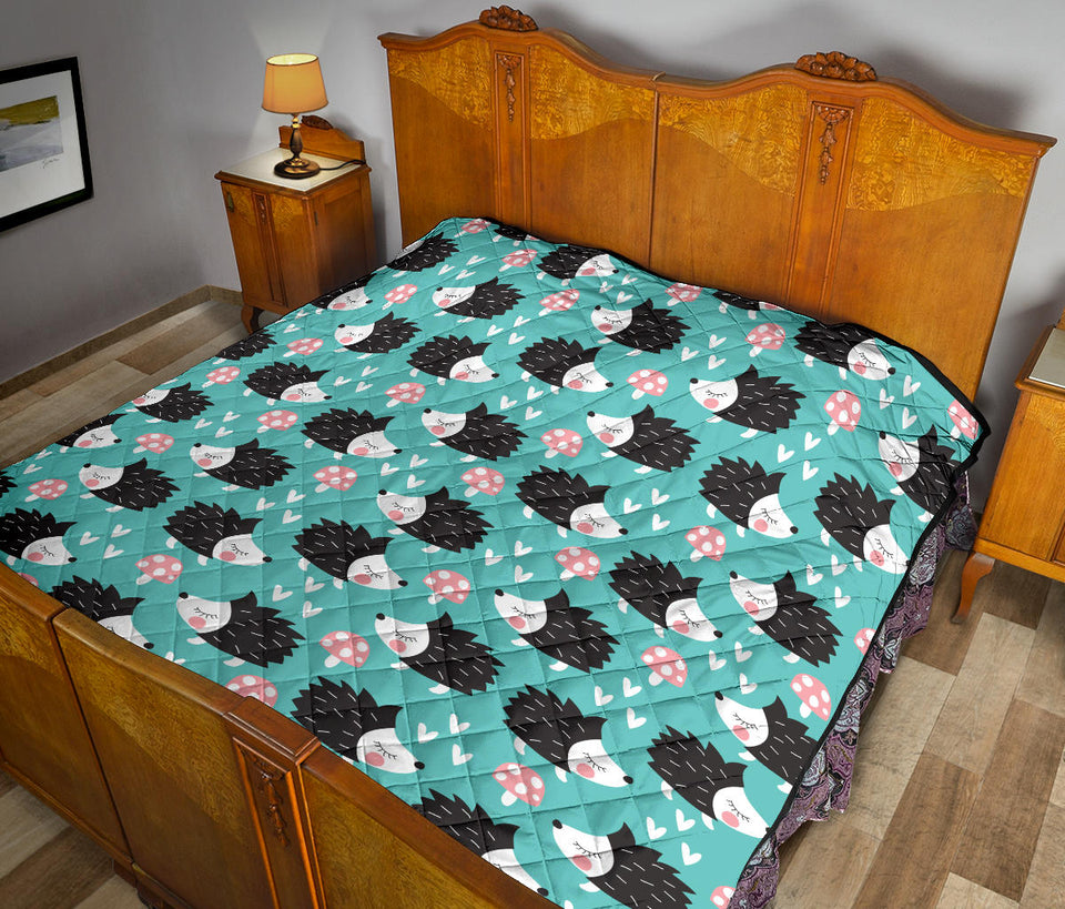 Hedgehog Pattern Print Design 03 Premium Quilt