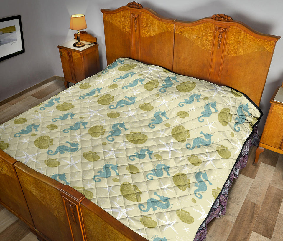 Seahorse Shell Starfish Pattern Background Premium Quilt